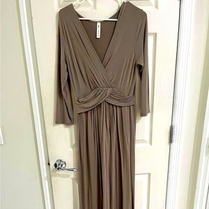 Dress, size Large, been worn once, $10